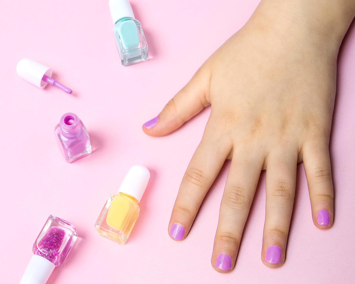 Dinossi - 9-delige Kindernagellak en Verzorgingsset