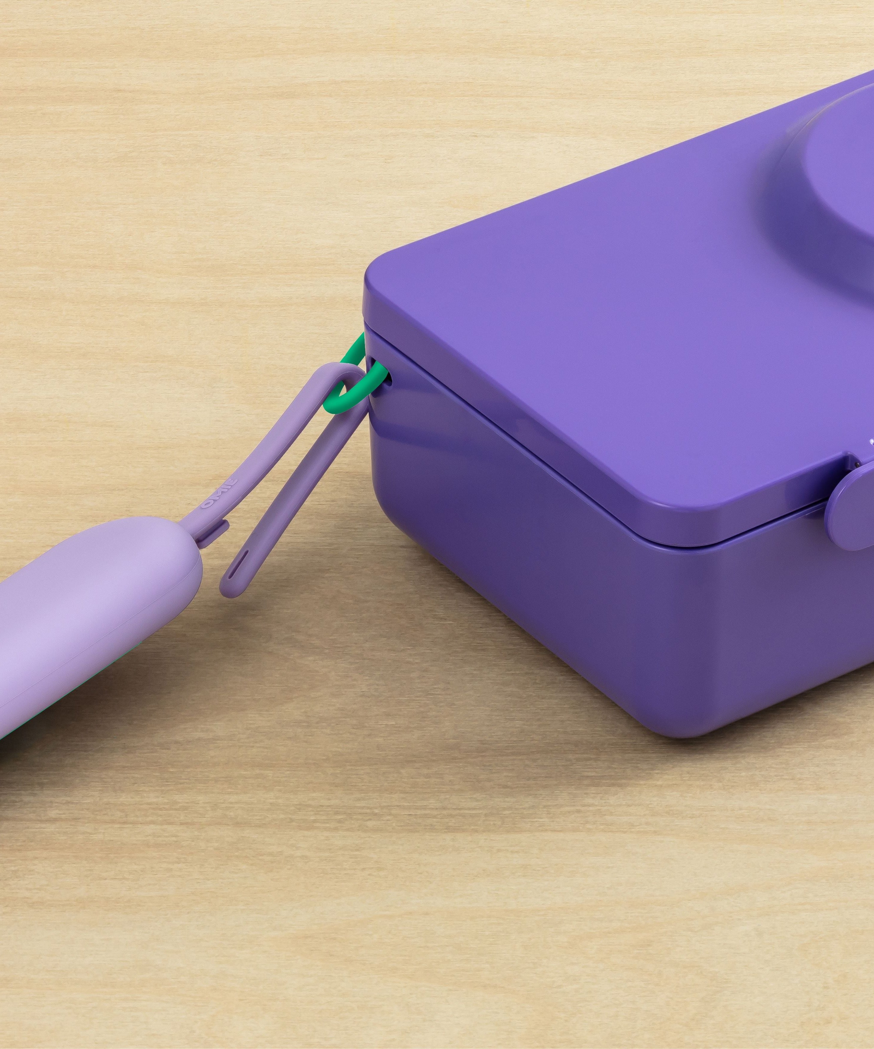 Omiebox - OmiePod UP Violette Siliconen Vork en Lepel Set