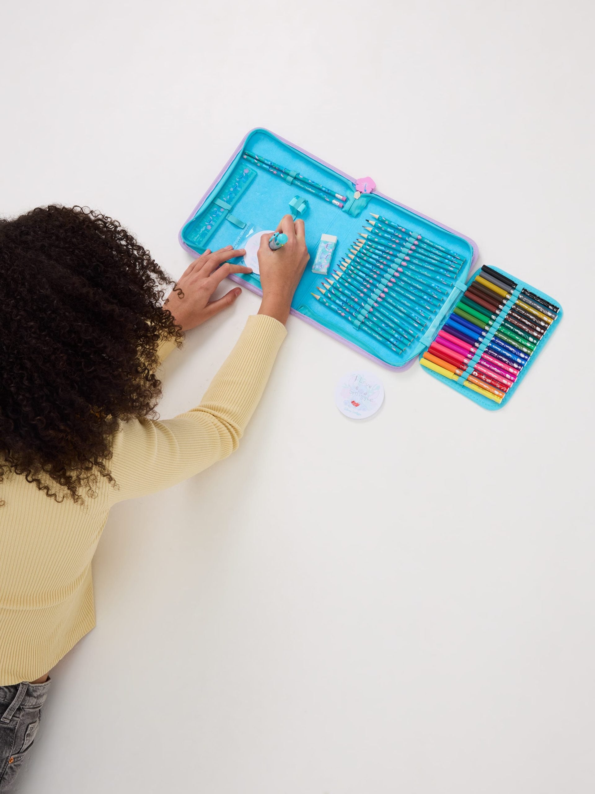 Smiggle - Stitch Kantoorset en Pennenbakje