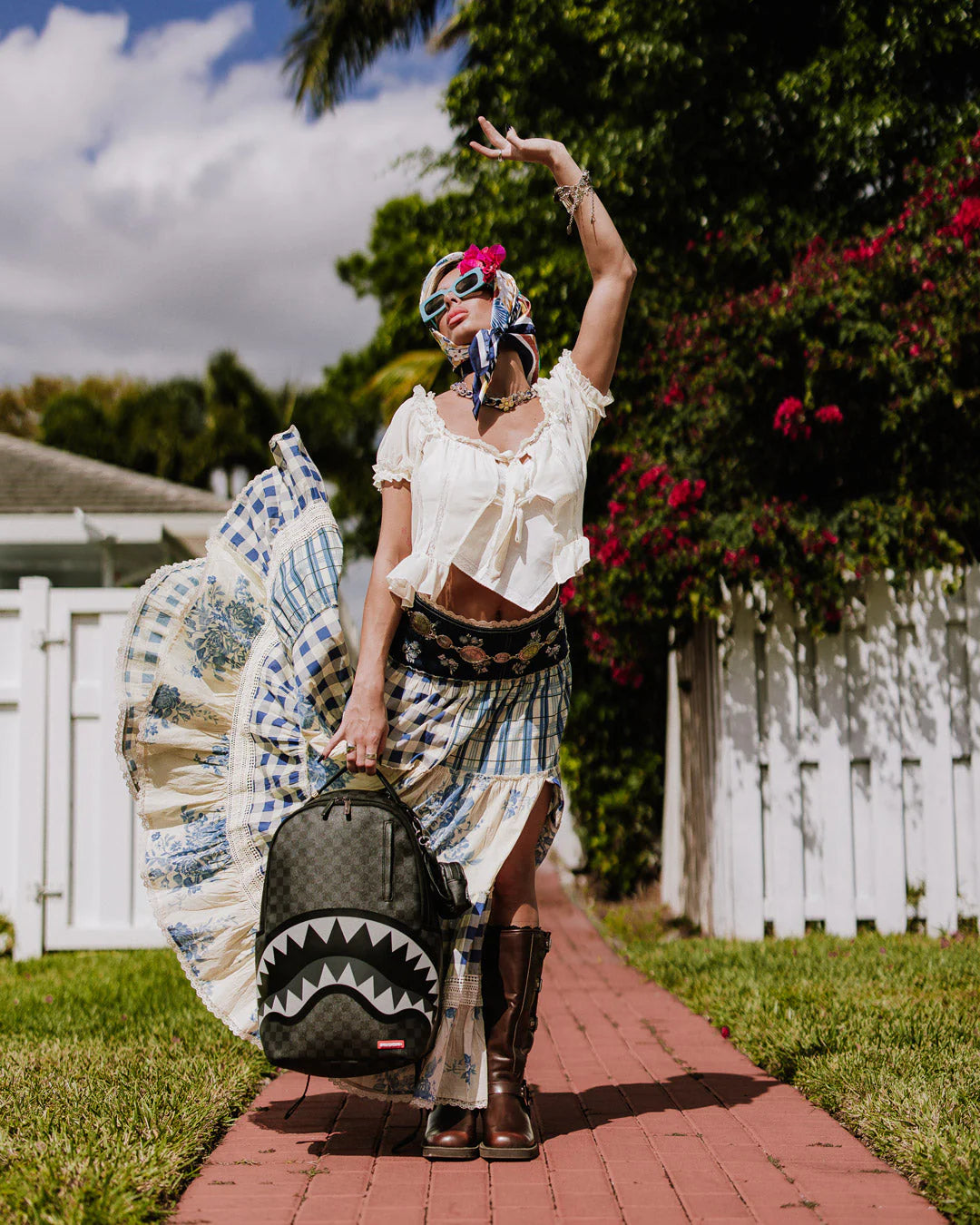 Sprayground - Lights Out Paris Shark Rugzak