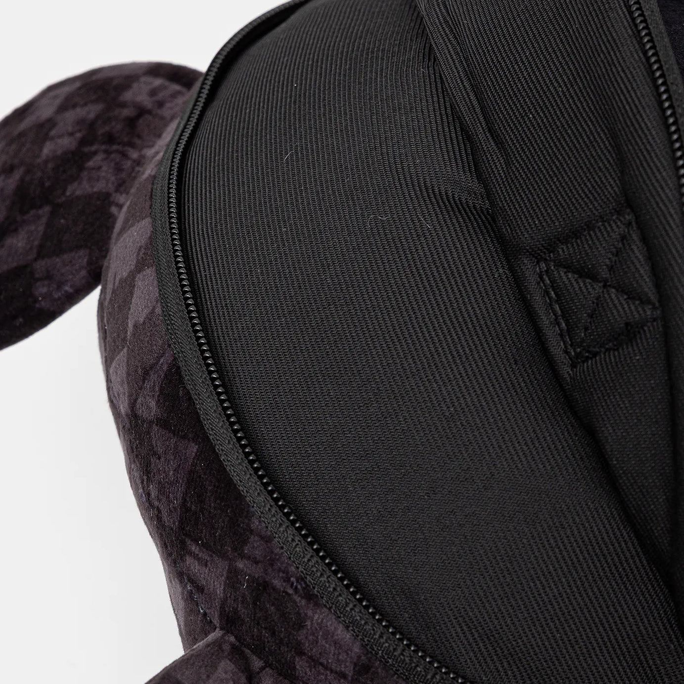 Sprayground - Sharks Para Beer Teddy Rugzak