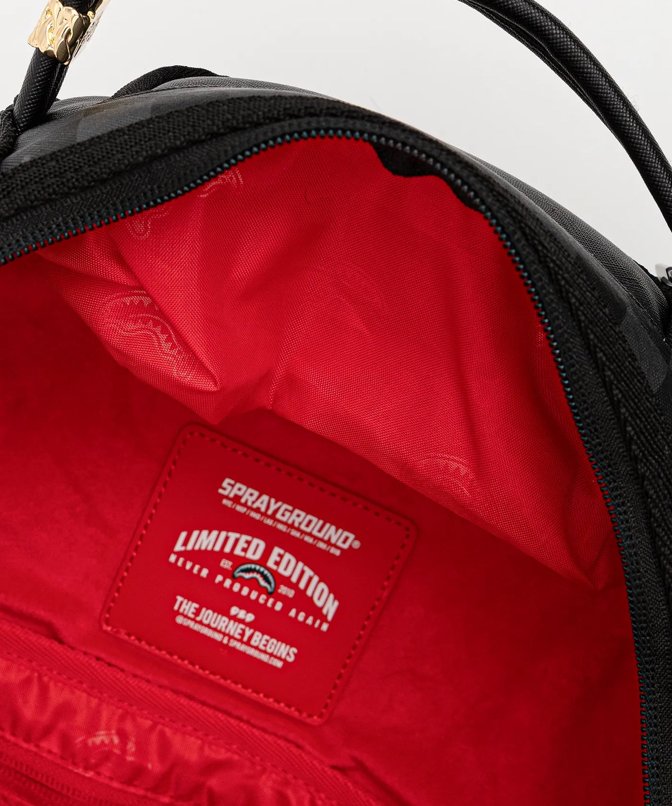 Sprayground - Snoopy Top Shark Money Dlxsv Rugzak