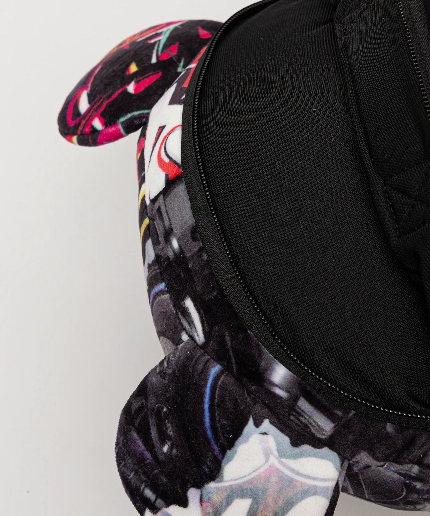 Sprayground - Split Cybershark Para Beer Teddy Rugzak