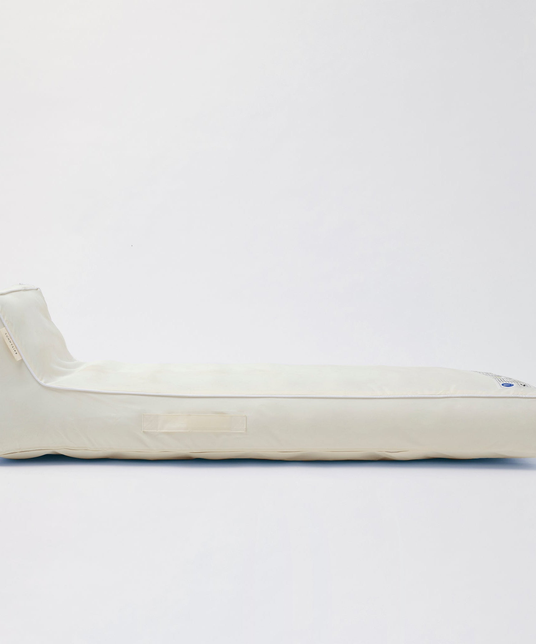 Sunnylife - Luxe Opblaasbaar Strand- en Zwembadbed