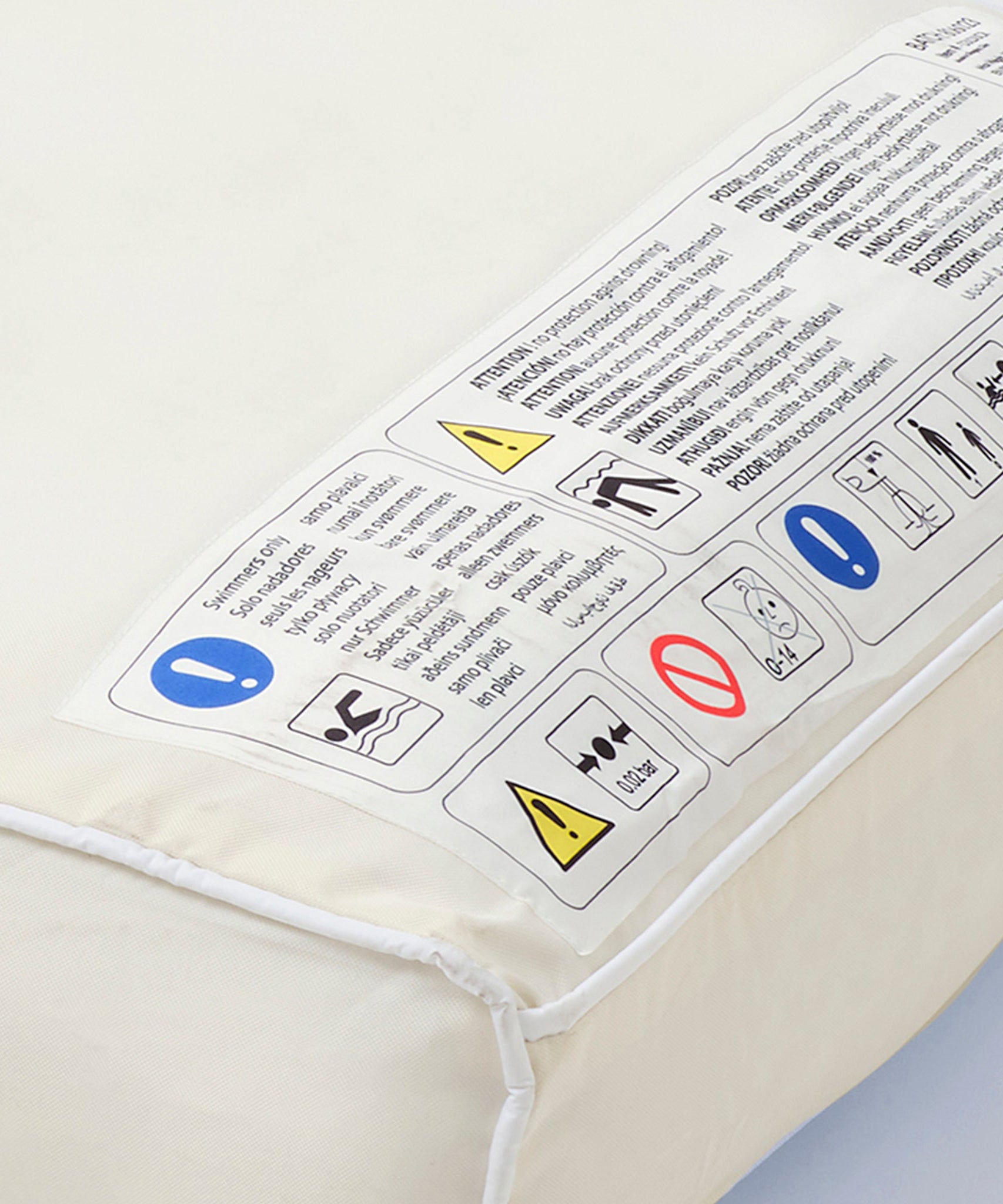 Sunnylife - Luxe Opblaasbaar Strand- en Zwembadbed