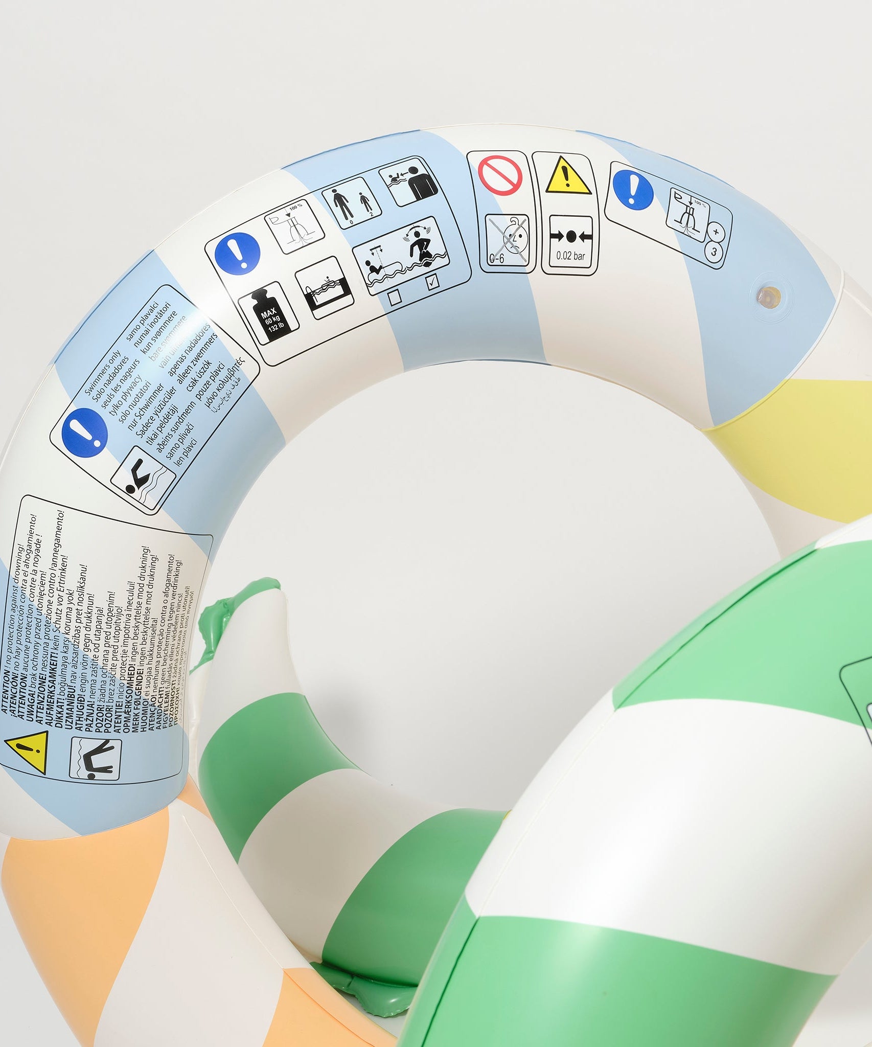 Sunnylife - Reuze Slang Opblaasbaar Zwembadplezier en Bed