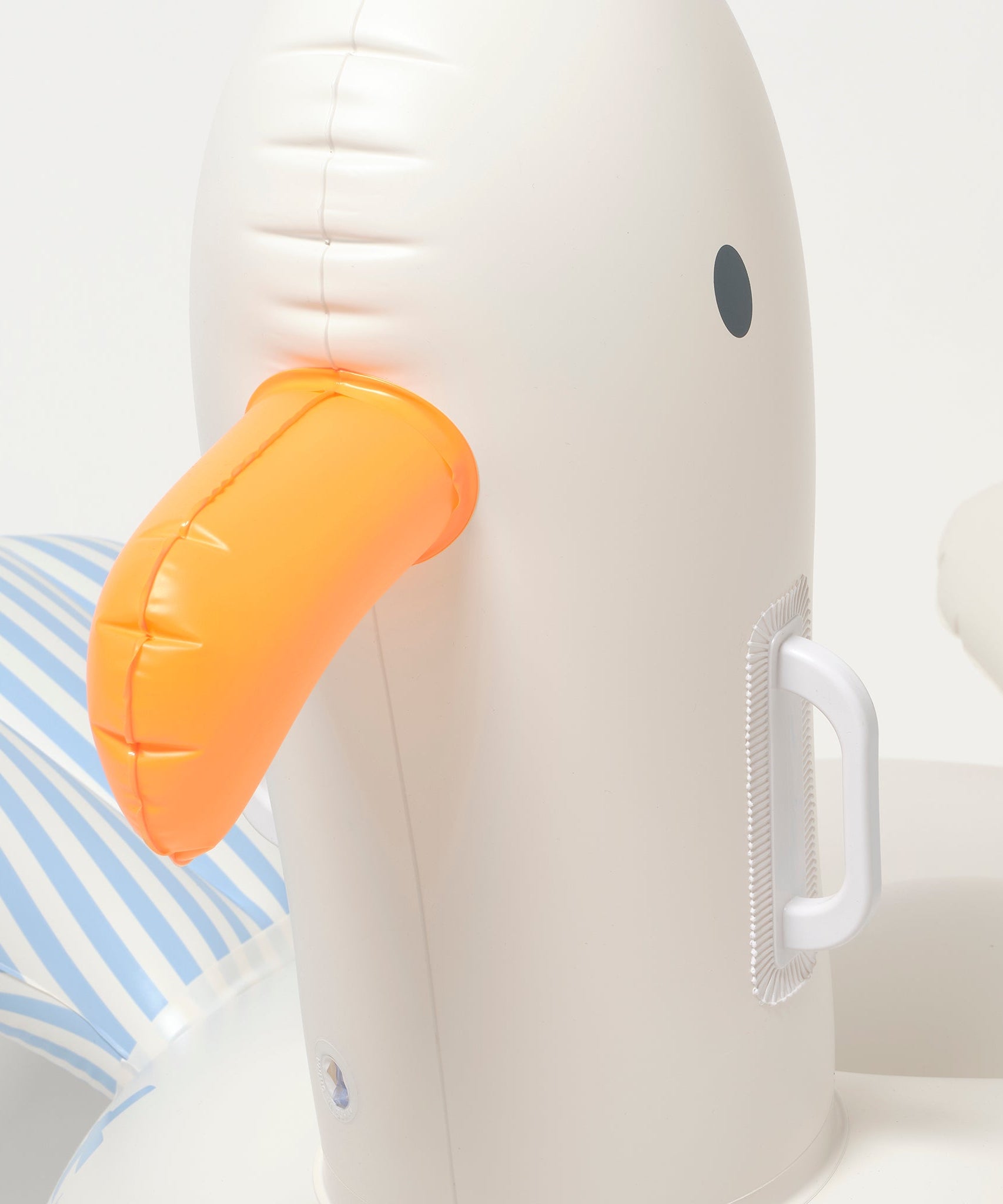 Sunnylife - Sammy Meeuw Opblaasbaar Zwem- en Zwembad Kinderbed