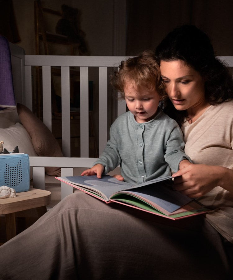 Tonies - Slaappende Vrienden Bedtijdverhalen met de Slaperige Beer in het Engels met Geluidelijke Figuur